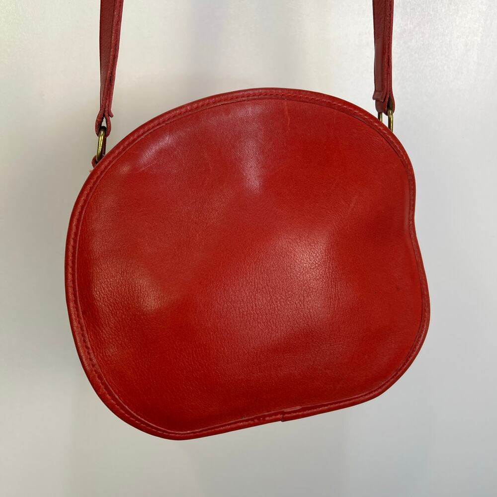 Vintage Coach Chester Canteen Crossbody Red Leather Bag 9901 - Picture 9 of 11